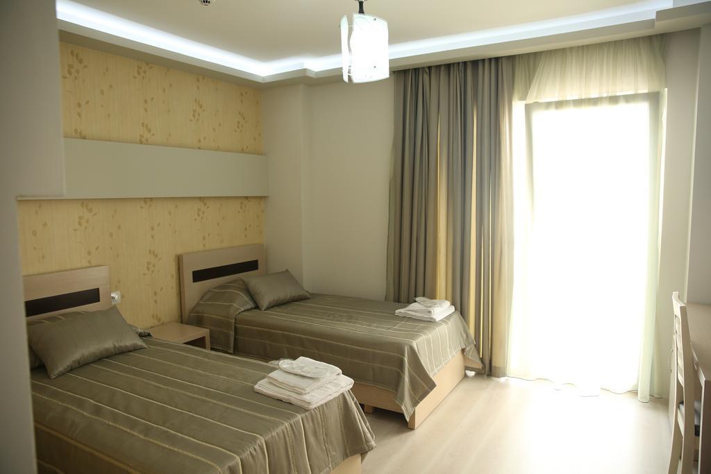 Hotel Pogradeci Room photo