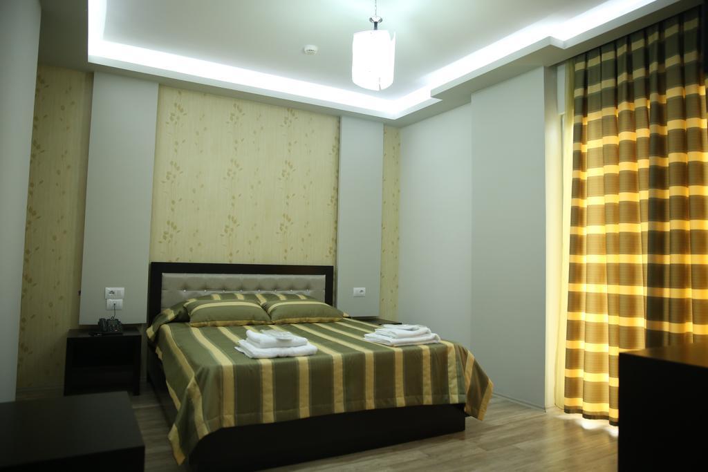 Hotel Pogradeci Room photo