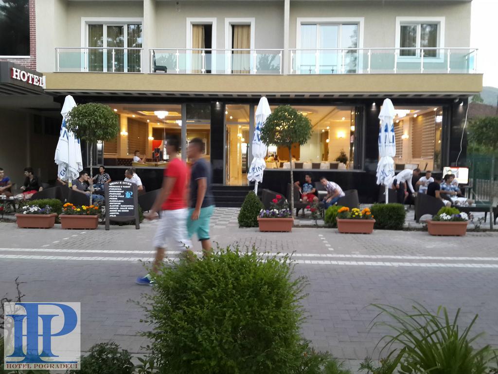 Hotel Pogradeci Exterior photo